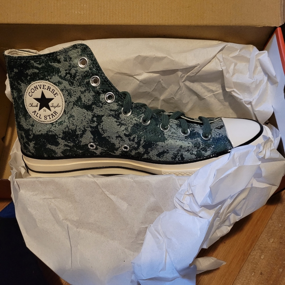 Teal converse Chuck Taylor